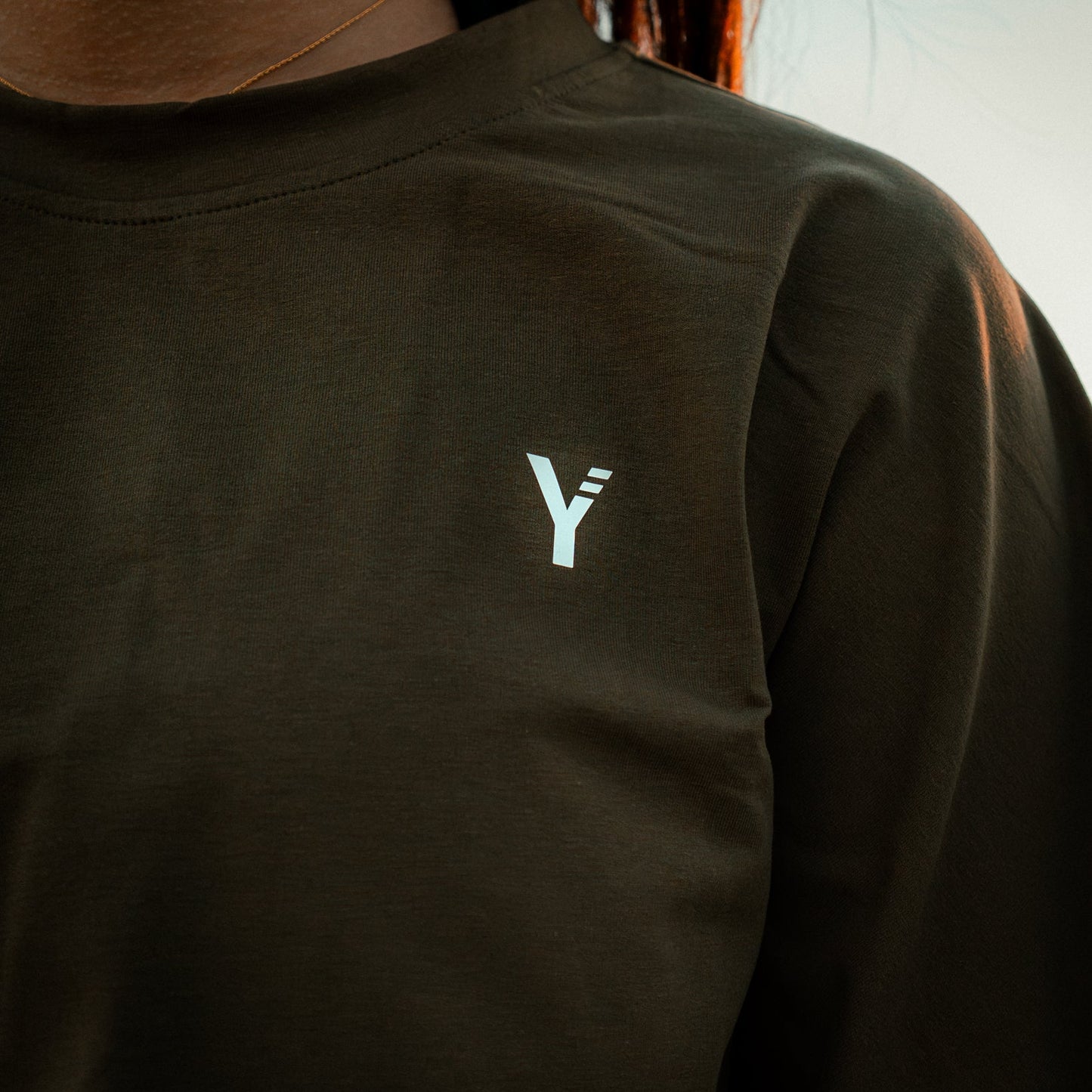Long Sleeve Crop Pump Cover